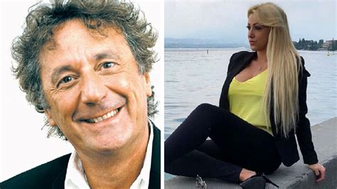 Rosi Zamboni (Roxy), chi è l'ex fidanzata di Enzo Iacchetti: età .